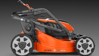 LC142i KIT akkumulátoros fűnyíró 2.Kép