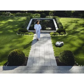 AM405VE NERA   Robotfűnyíró 3.Kép